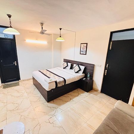 Hauz Khas Villa Yeni Delhi Dış mekan fotoğraf
