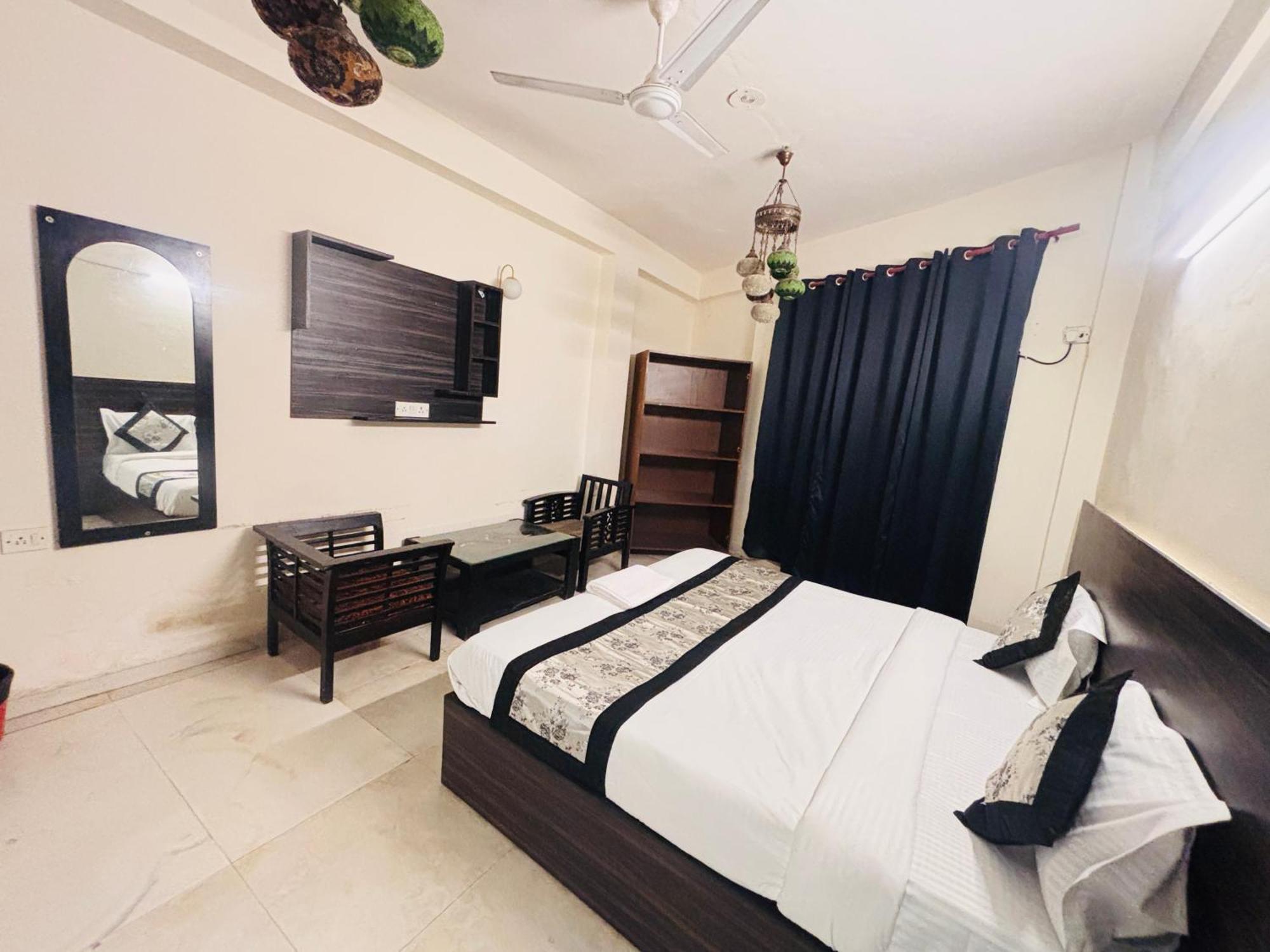 Hauz Khas Villa Yeni Delhi Dış mekan fotoğraf