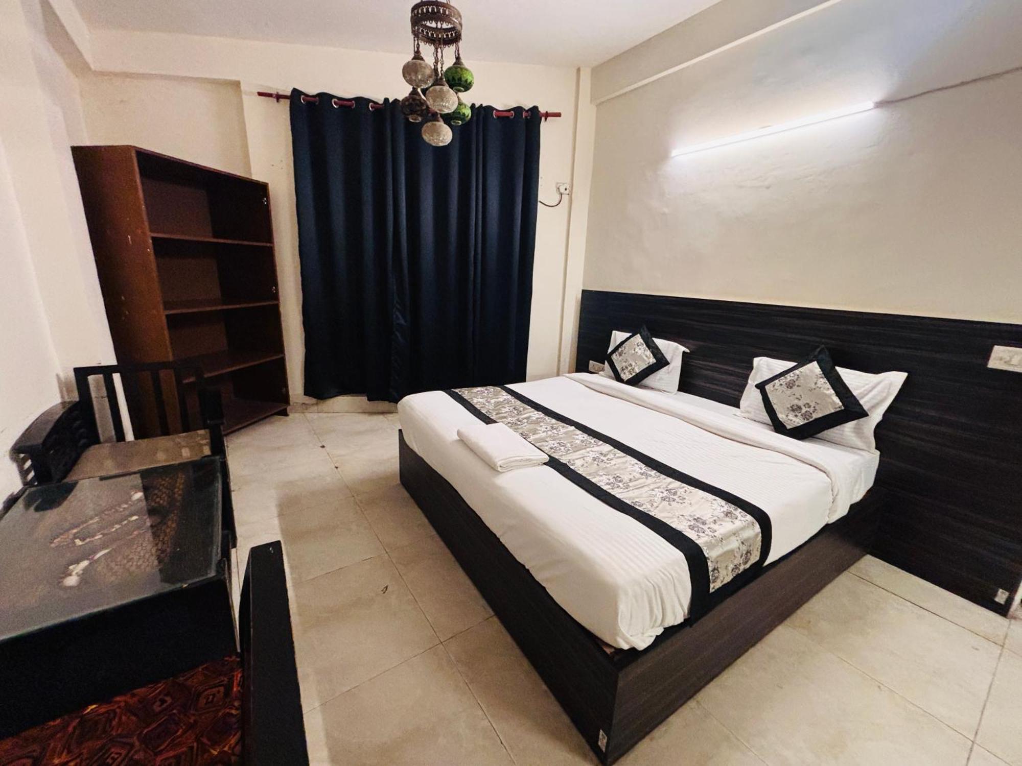 Hauz Khas Villa Yeni Delhi Dış mekan fotoğraf